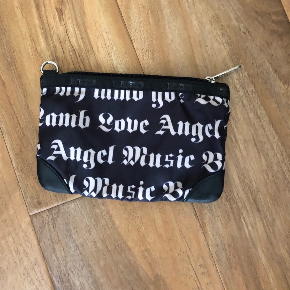Lamb wristlet